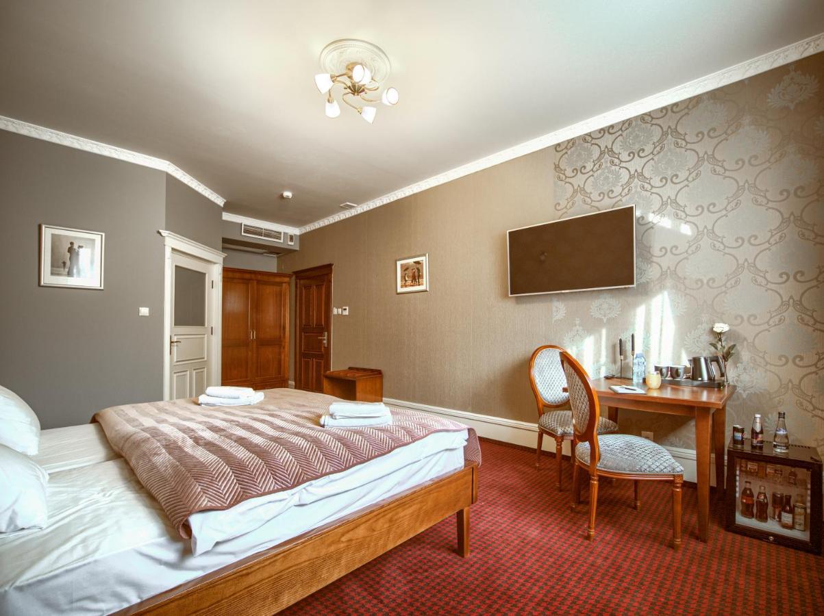 Hotel Hubertos Białystok Exterior foto